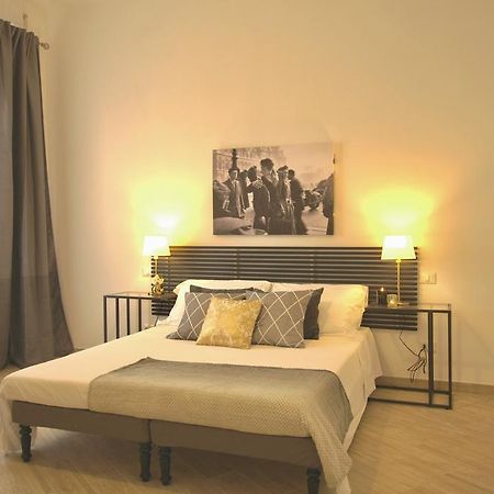 Domus In Laterano Apartment โรม ภายนอก รูปภาพ