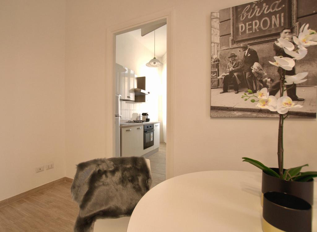 Domus In Laterano Apartment โรม ภายนอก รูปภาพ