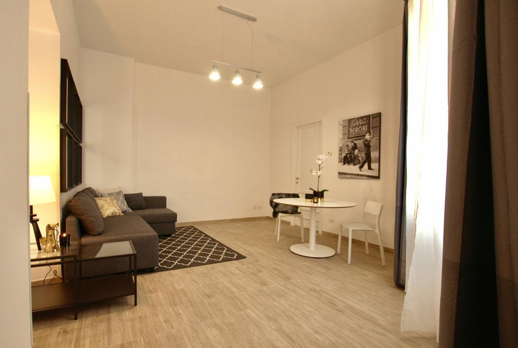 Ostia Holiday Domus In Laterano โรม ภายนอก รูปภาพ