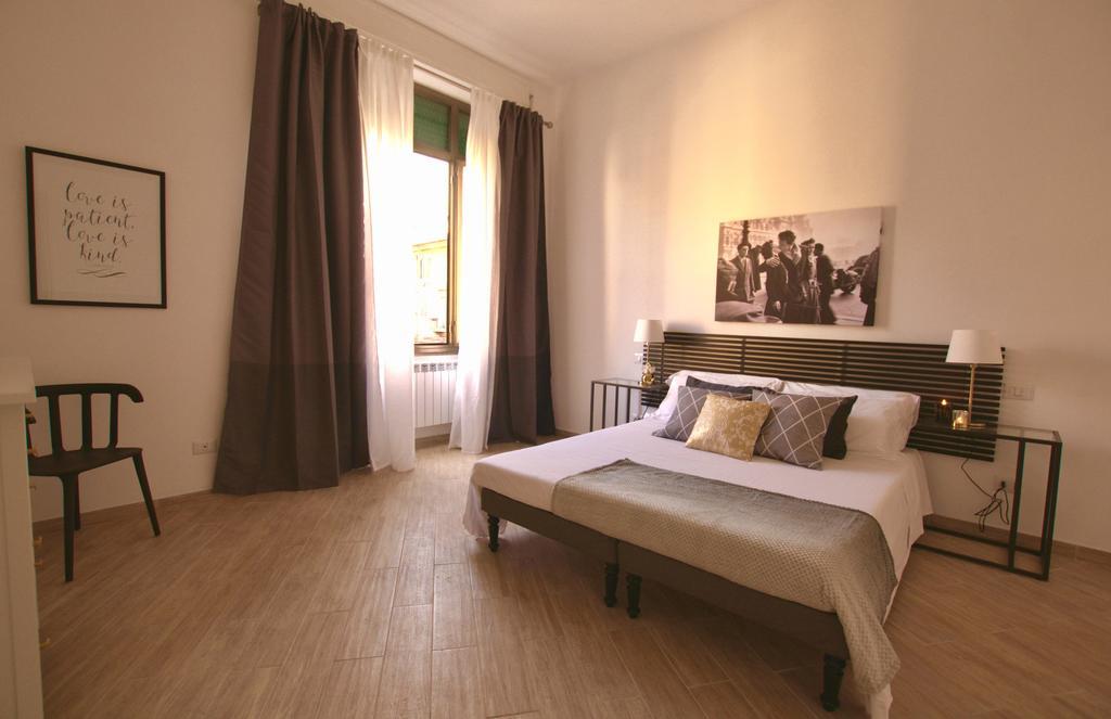 Ostia Holiday Domus In Laterano โรม ภายนอก รูปภาพ