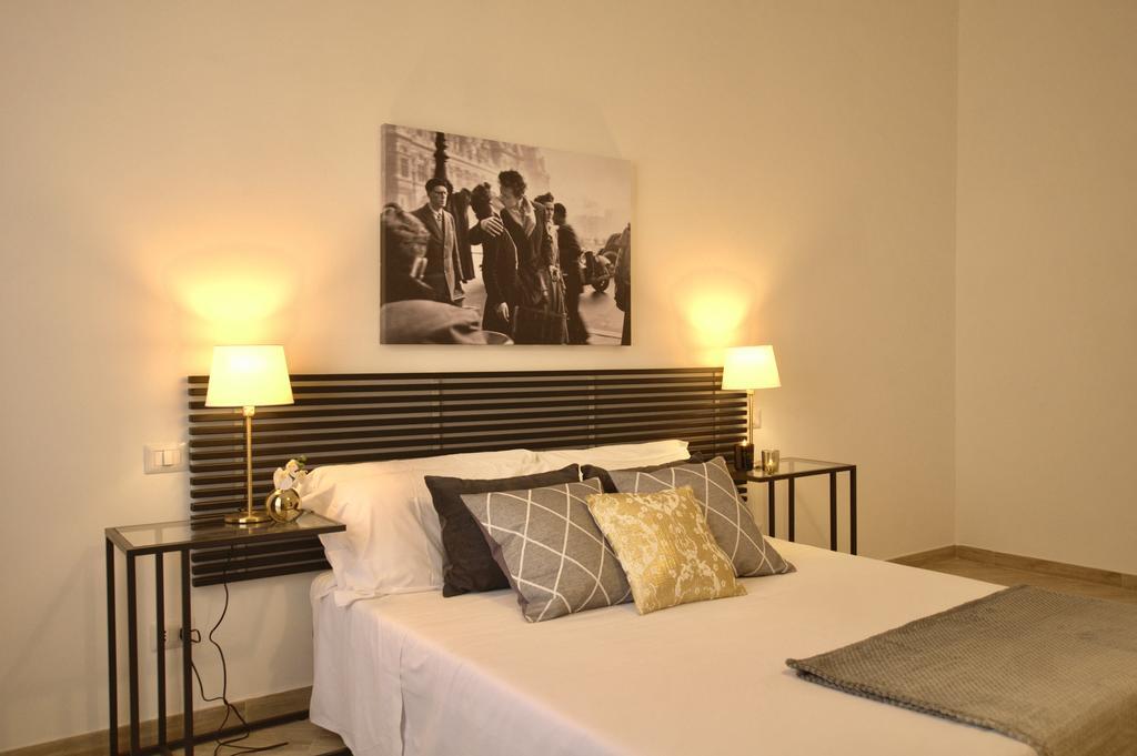 Domus In Laterano Apartment โรม ภายนอก รูปภาพ