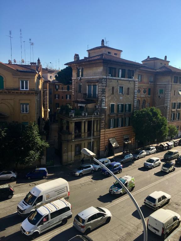 Ostia Holiday Domus In Laterano โรม ภายนอก รูปภาพ